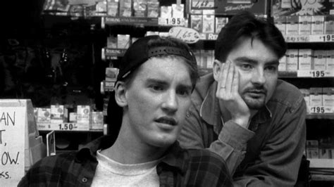 Clerks: A Hilarious Look at Dead-End Jobs and Philosophical Debates!